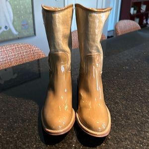 COPY - Rain boots, brand new,never worn,waterproof